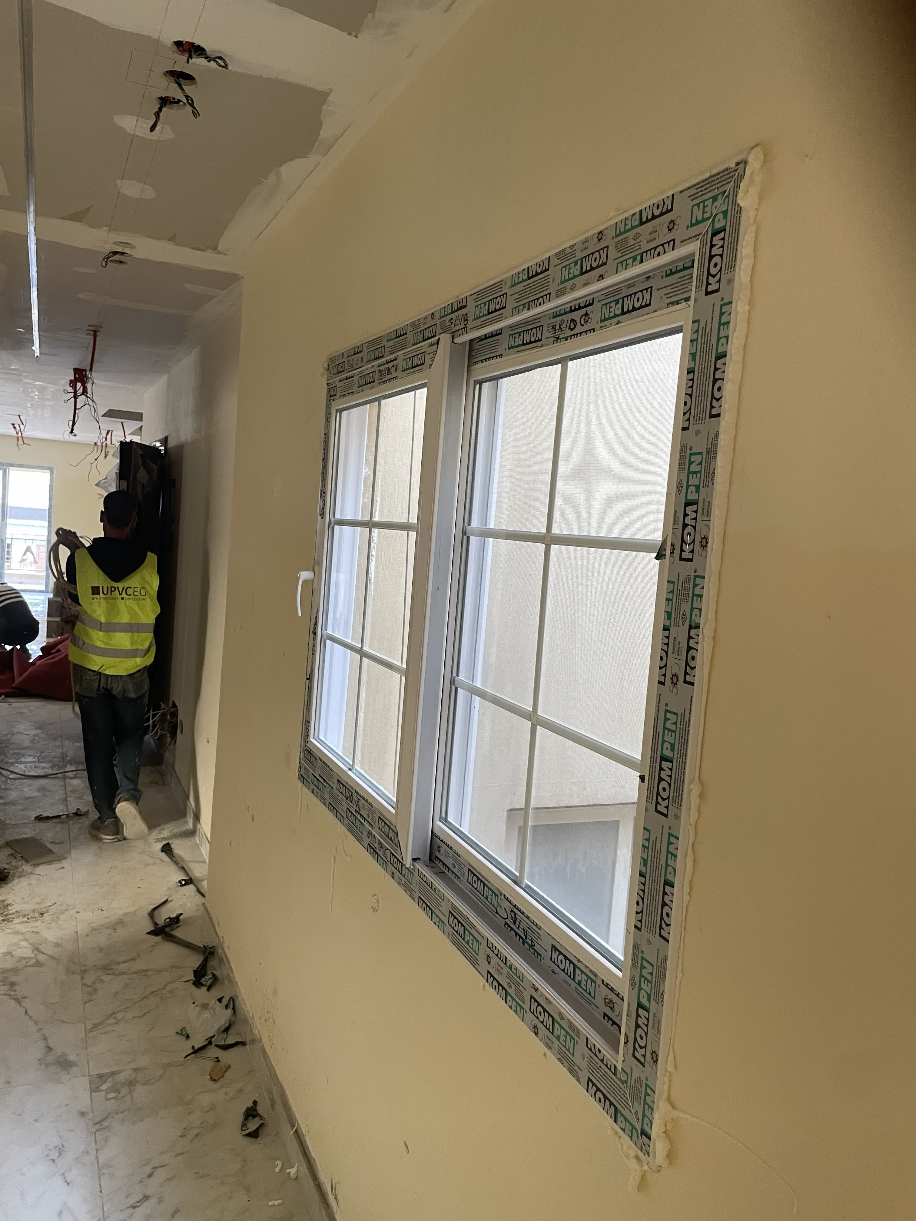 شباك جرار ، قطاع كومبن يو بي في سي التركي